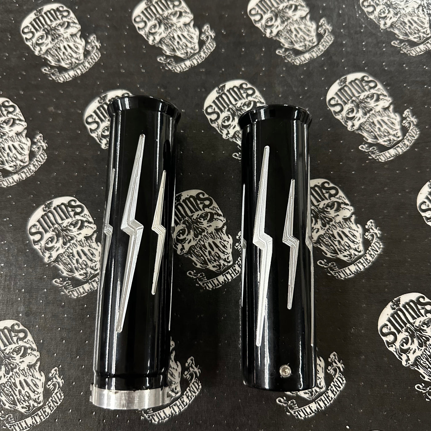 SIMMS Grips, Bullnose Style "Flared" End, Contrast Cut -Thunder Bolt